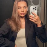 Девушка эскорт